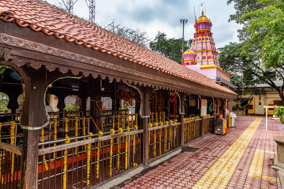 Chintamani Temple: Situated in Theur village, Pune district. - Image 2